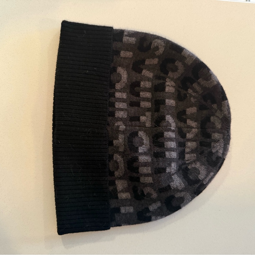 Louis Vuitton Black and Gray Knit Hat